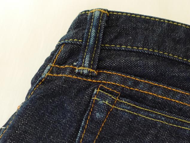 j121106-jeans01.JPG